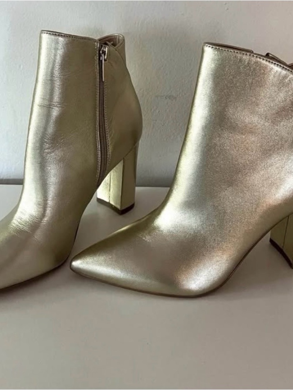 Marc Fisher Gold Leather Ankle Boots Sz 6